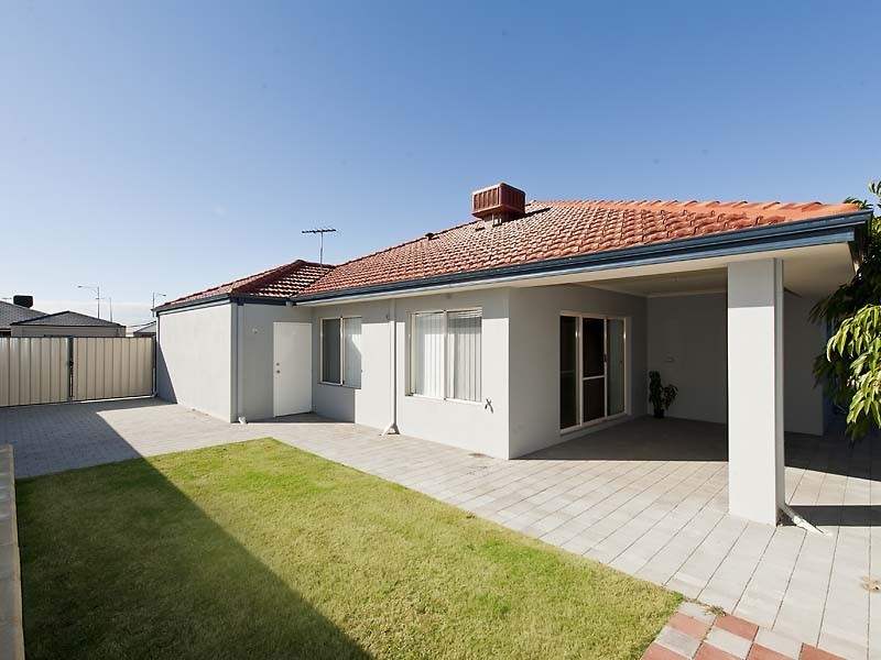 44 Oceanrunner Boulevard, Shoalwater WA 6169