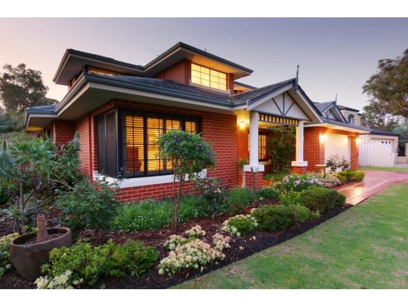 18 Morriett Street, Attadale WA 6156