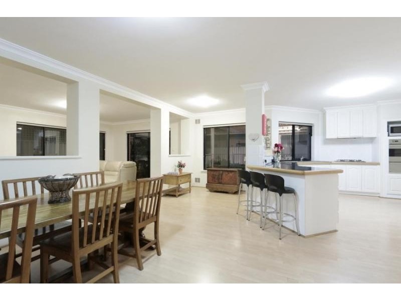18 Morriett Street, Attadale WA 6156