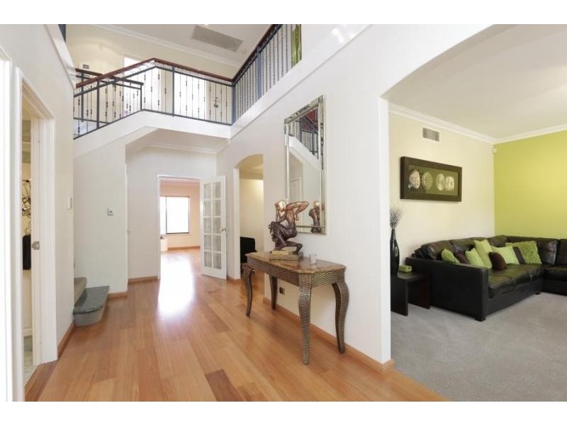 12 Lutey Road, Attadale WA 6156