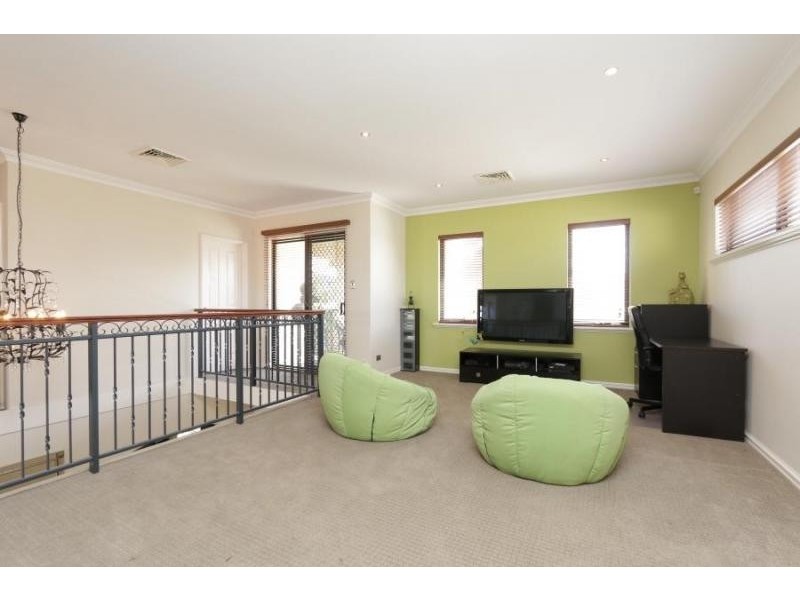 12 Lutey Road, Attadale WA 6156