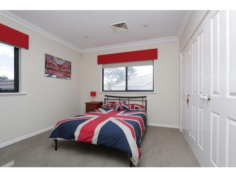 12 Lutey Road, Attadale WA 6156