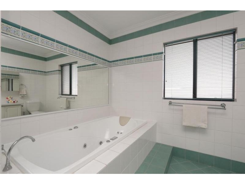 12 Lutey Road, Attadale WA 6156