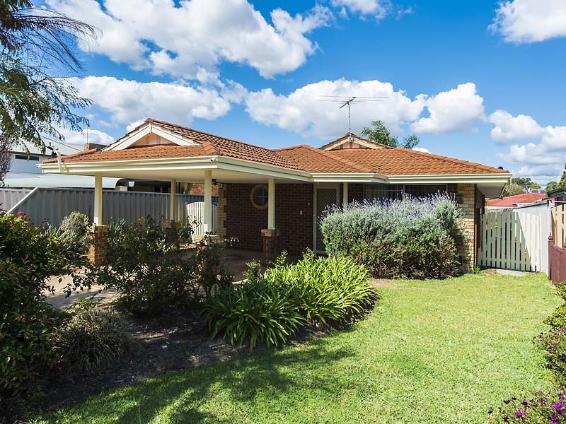 221 Bateman Road, Brentwood WA 6153