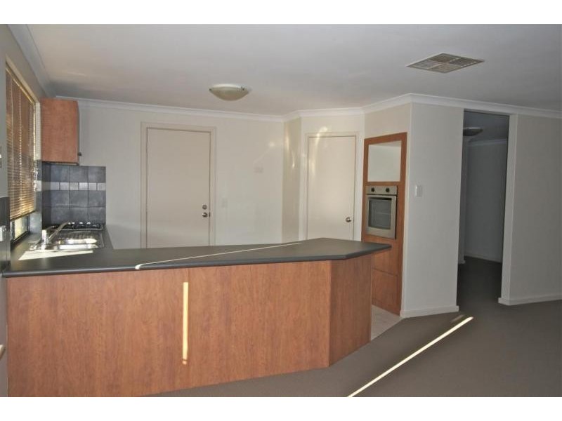 34 Diosma Way, Canning Vale WA 6155