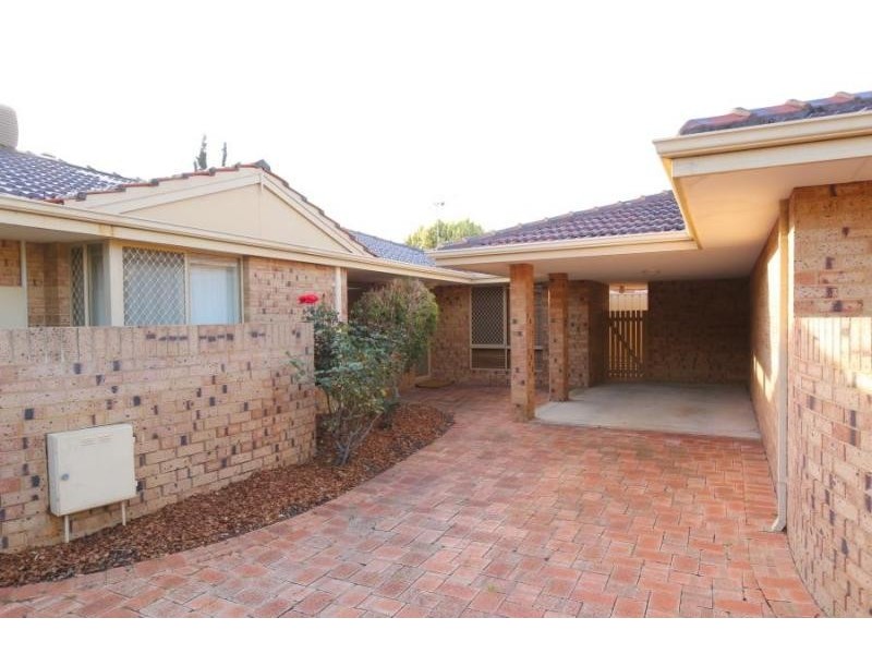 4/159 Stock Road, Attadale WA 6156