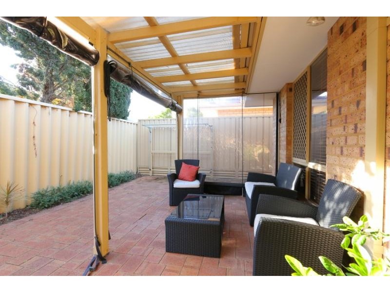4/159 Stock Road, Attadale WA 6156