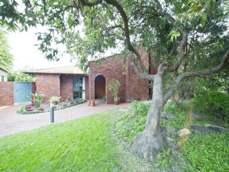 7 Cheyne Walk, Applecross WA 6153