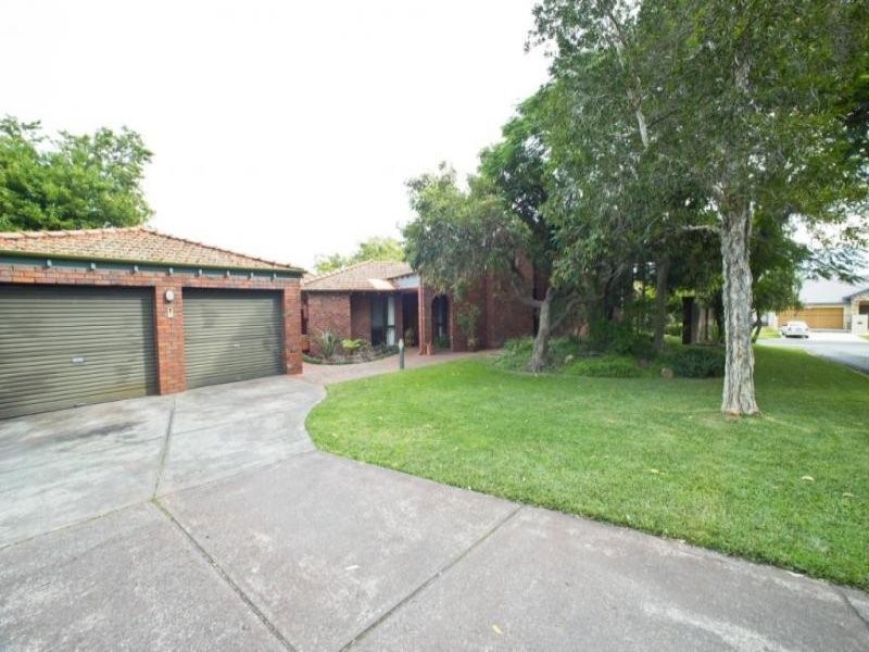 7 Cheyne Walk, Applecross WA 6153