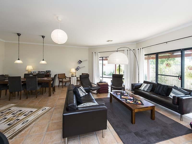 43A Holman Street, Alfred Cove WA 6154