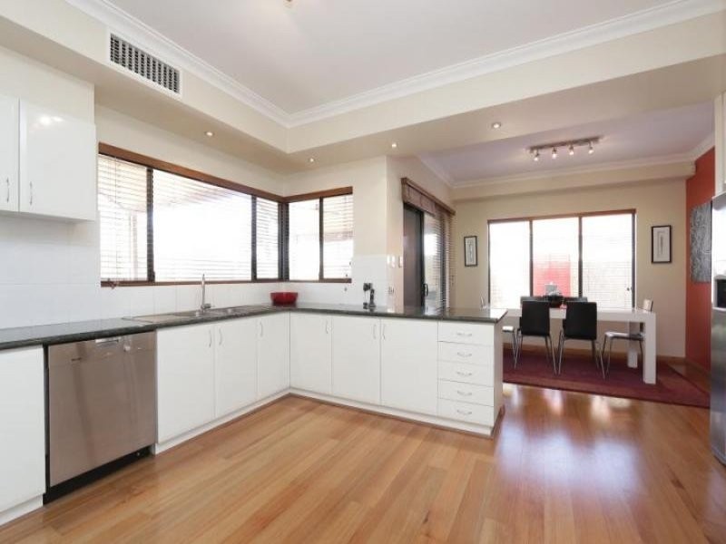12 Lutey Road, Attadale WA 6156
