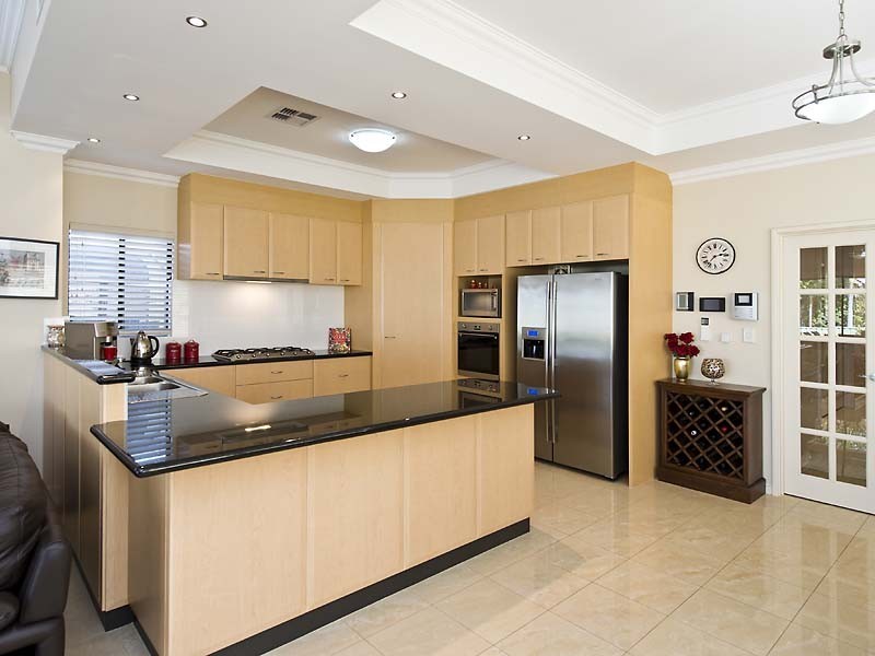 12 McCallum Crescent, Ardross WA 6153