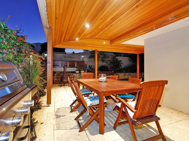21B Point Walter Road, Bicton WA 6157