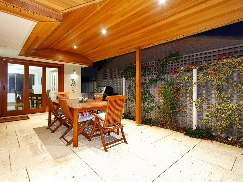 21B Point Walter Road, Bicton WA 6157