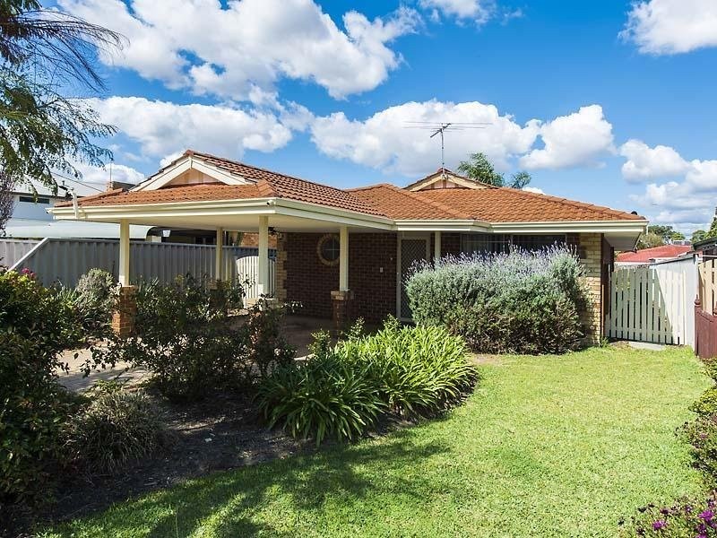 221 Bateman Road, Brentwood WA 6153