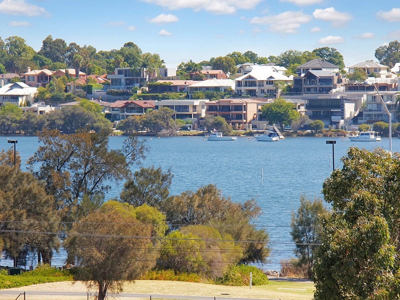 185 Lockhart Street, Como WA 6152