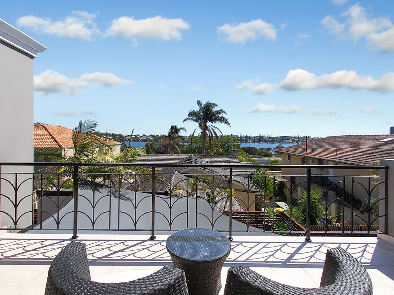 185 Lockhart Street, Como WA 6152