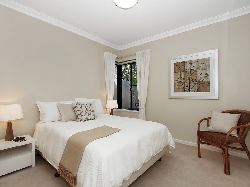 185 Lockhart Street, Como WA 6152