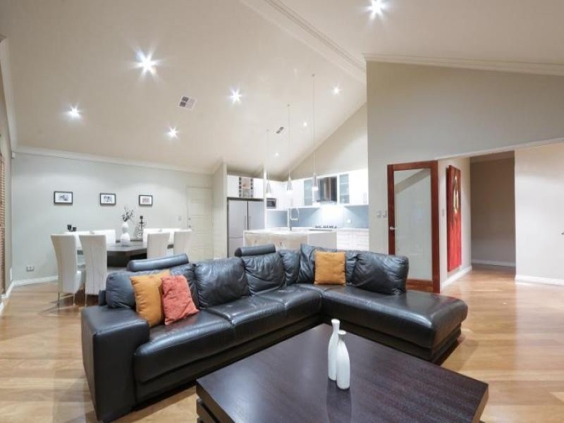 1 Warrego Street, Hammond Park WA 6164