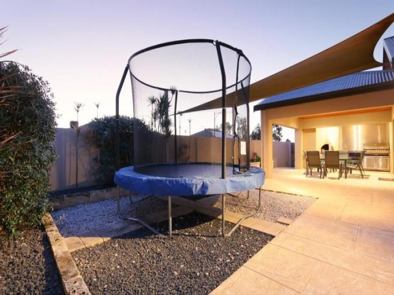 1 Warrego Street, Hammond Park WA 6164