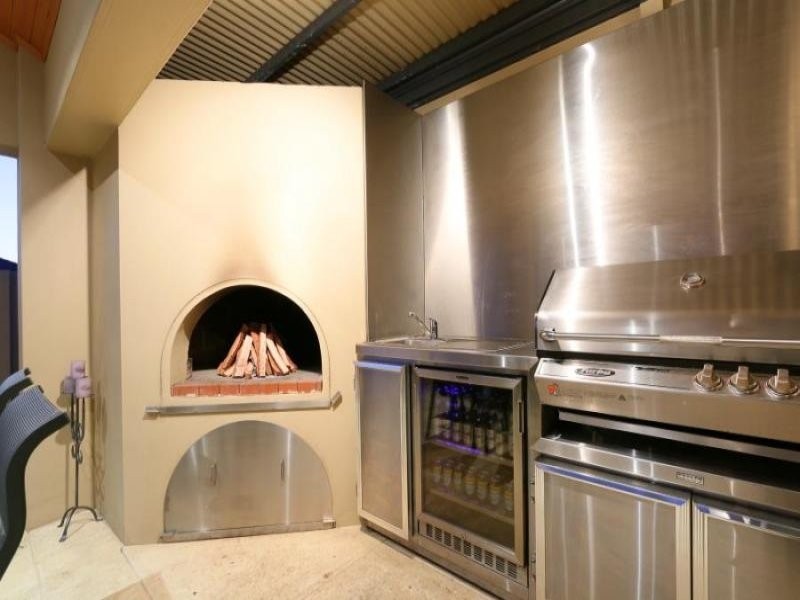 1 Warrego Street, Hammond Park WA 6164