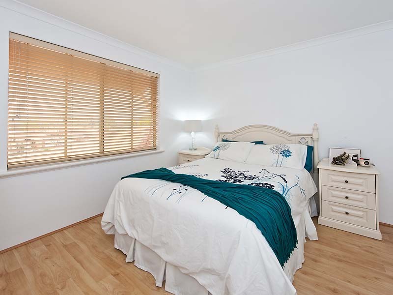 13 Evergreen Court, Leeming WA 6149