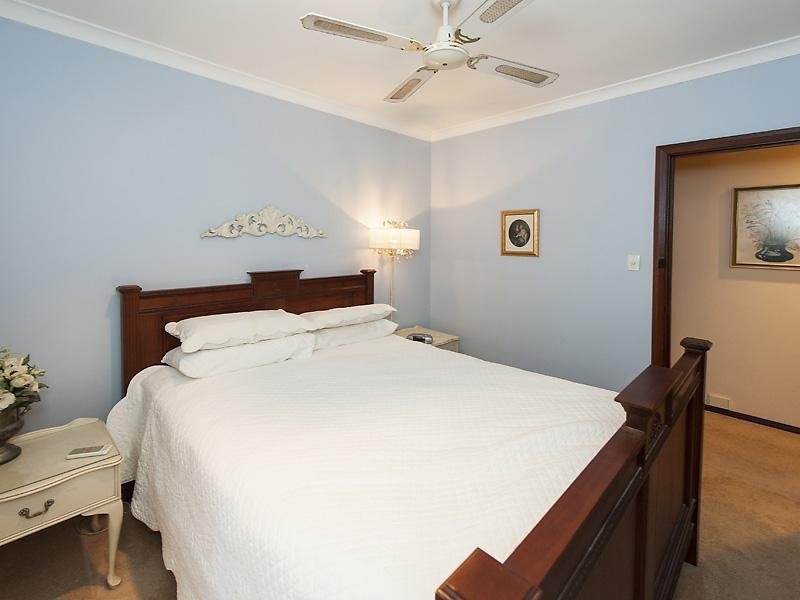 28 Potts St, Melville WA 6156