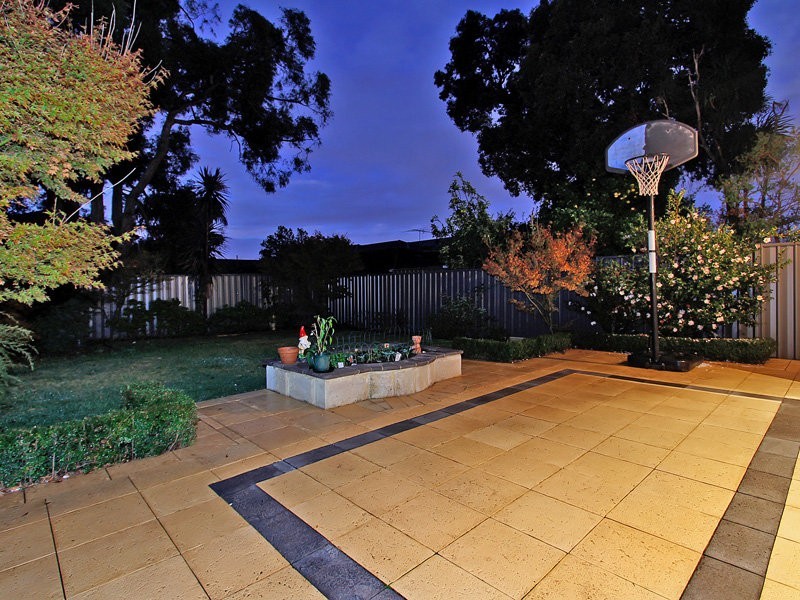 30A Brian Avenue, Mount Pleasant WA 6153