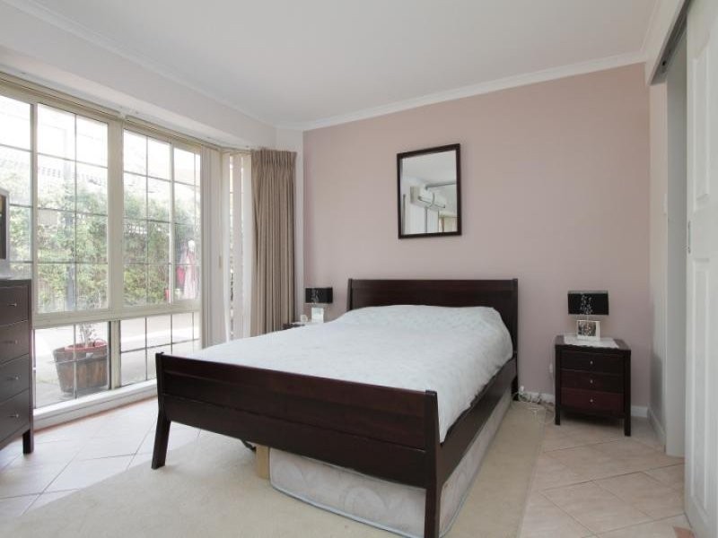 8A Hesford Avenue, Mount Pleasant WA 6153