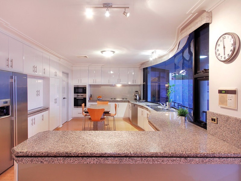 6 Stoke St, Mount Pleasant WA 6153