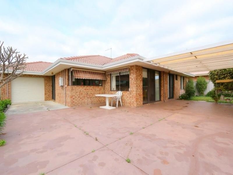 54 Turfan Way, Munster WA 6166