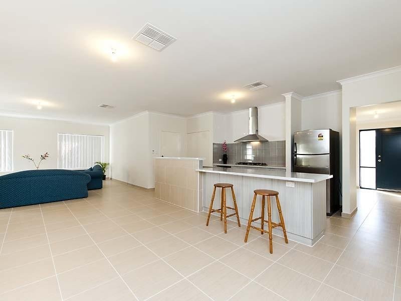 44 Oceanrunner Boulevard, Shoalwater WA 6169