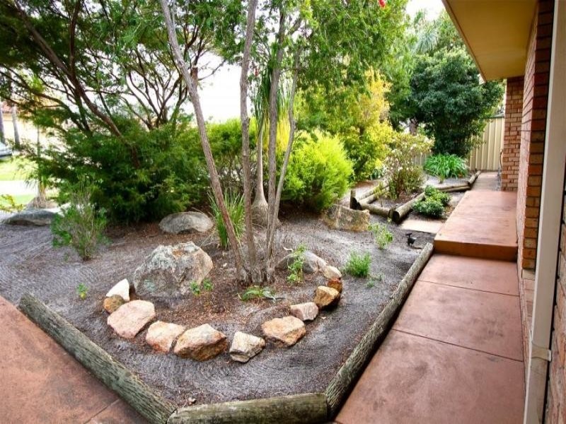 5 Challenger Drive, Thornlie WA 6108