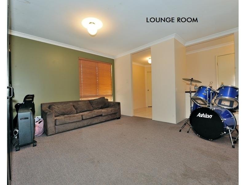 10 Vermilion Glade, Warnbro WA 6169