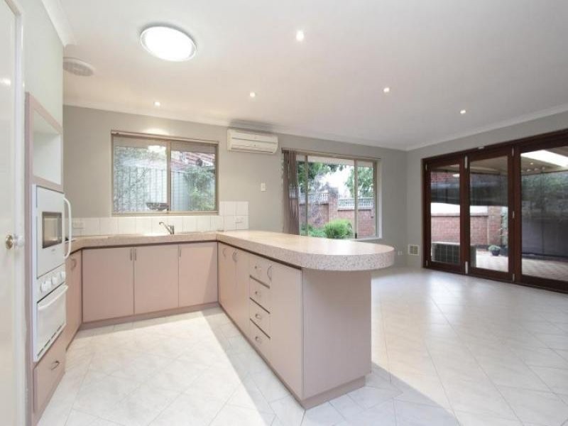 159 Watts Road, Wilson WA 6107