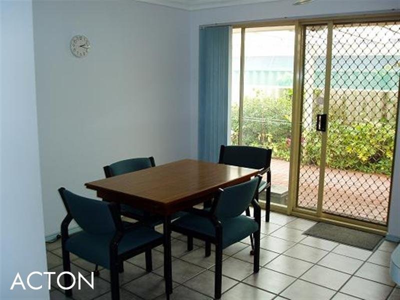 2/89 Waddell Road, Bicton WA 6157