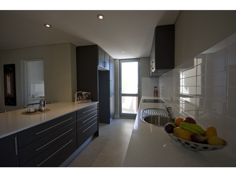 7/3 Rockingham, South Fremantle WA 6162