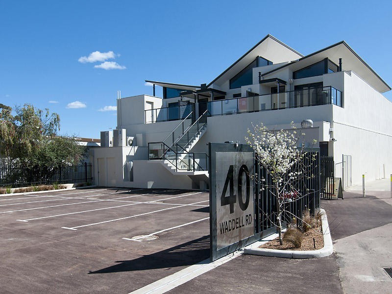 40 Waddell Road, Bicton WA 6157