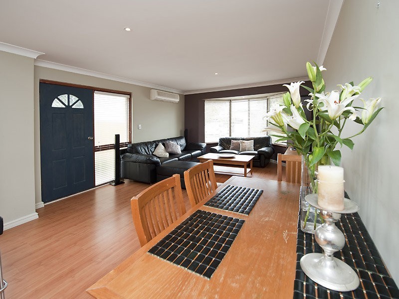 8/287 Preston Point Road, Bicton WA 6157