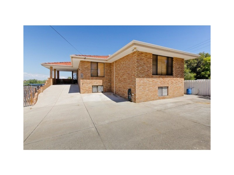 41 Hope Street, White Gum Valley WA 6162