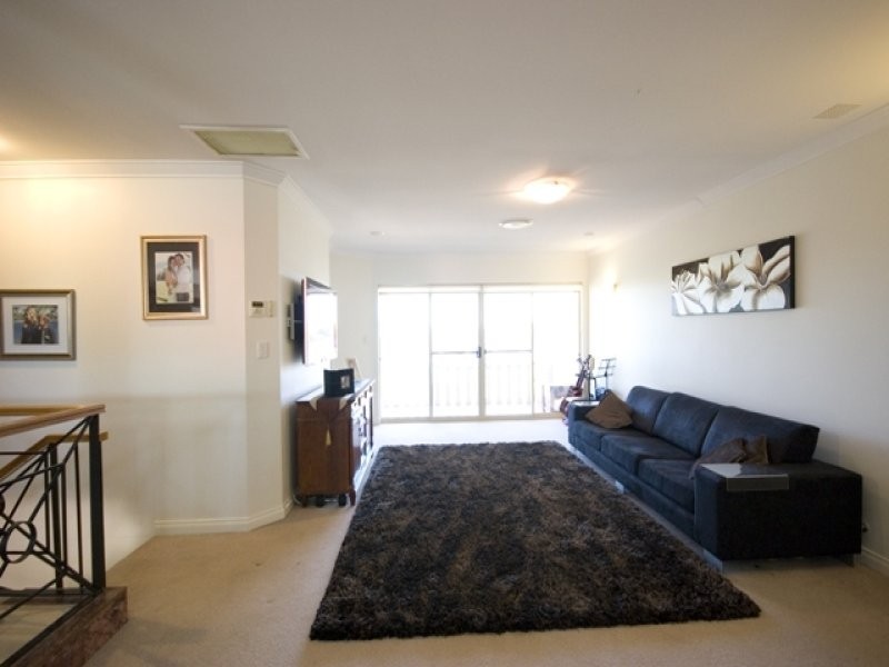 57/240 Burke Drive, Attadale WA 6156