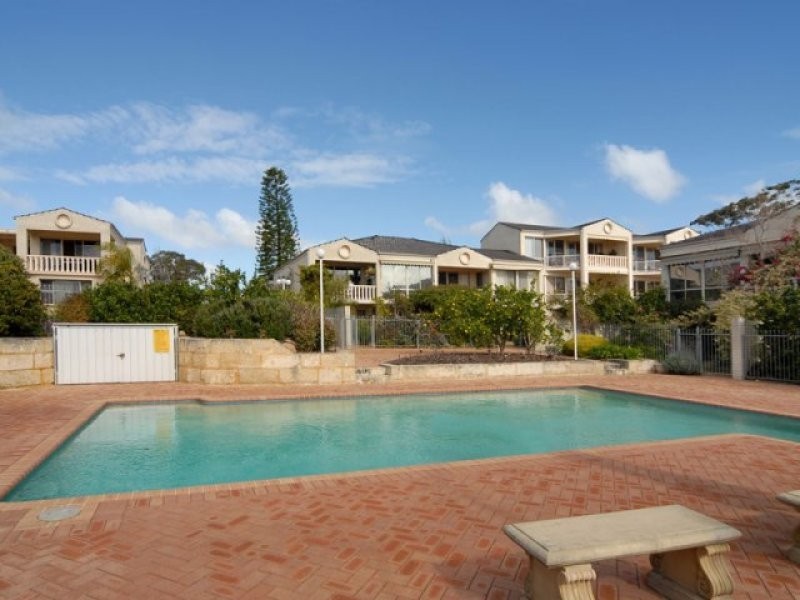 57/240 Burke Drive, Attadale WA 6156