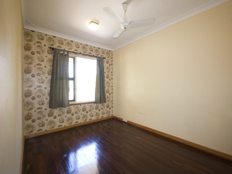 14 Joiner Street, Melville WA 6156