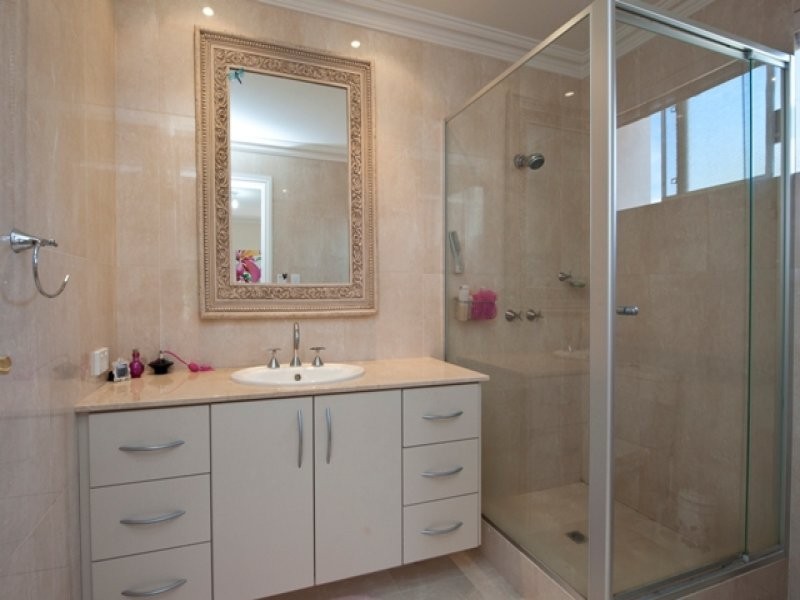 7 Davis Road, Attadale WA 6156