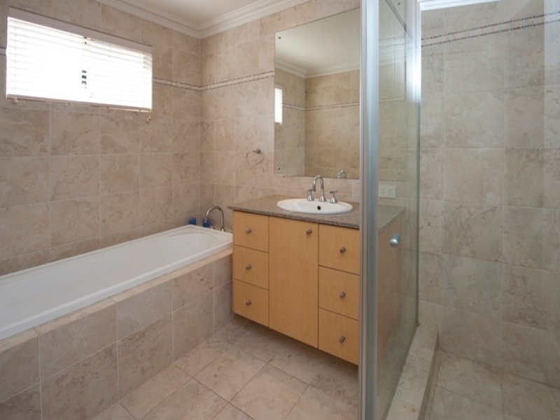 7 Davis Road, Attadale WA 6156