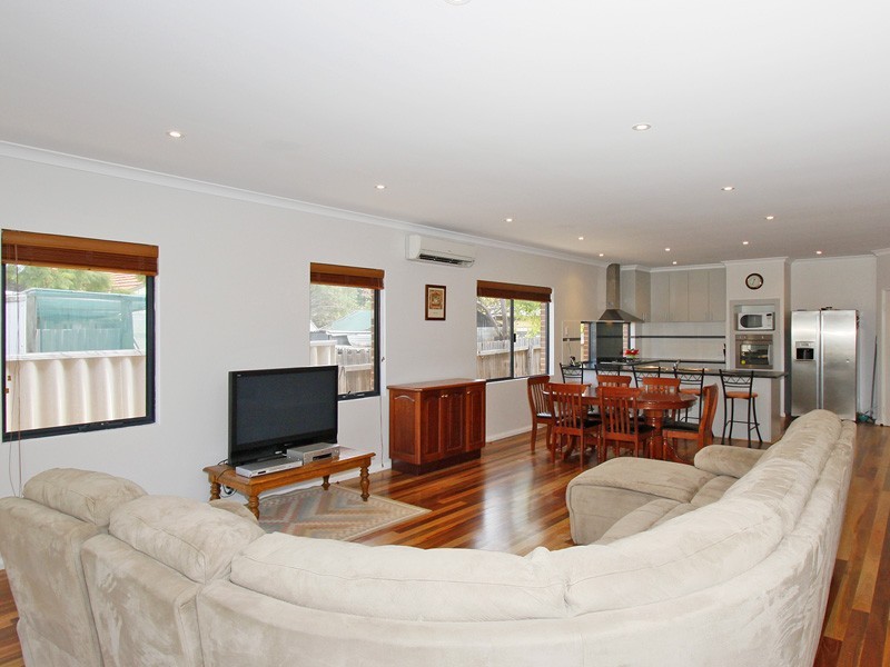 56 Davy Street, Booragoon WA 6154