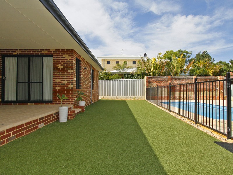 56 Davy Street, Booragoon WA 6154