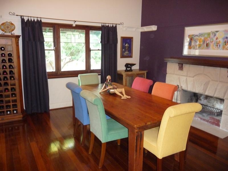 2B Williams Road, Melville WA 6156