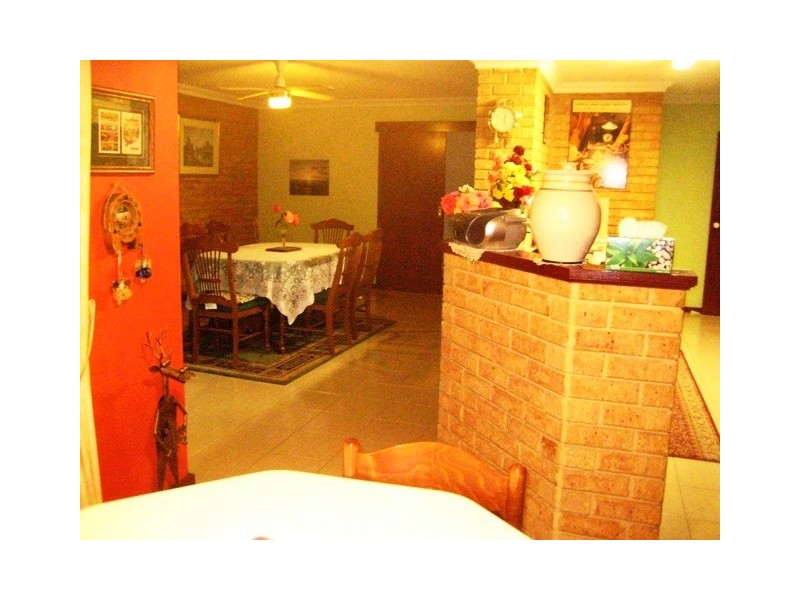 12 Marigold Place, Yangebup WA 6164