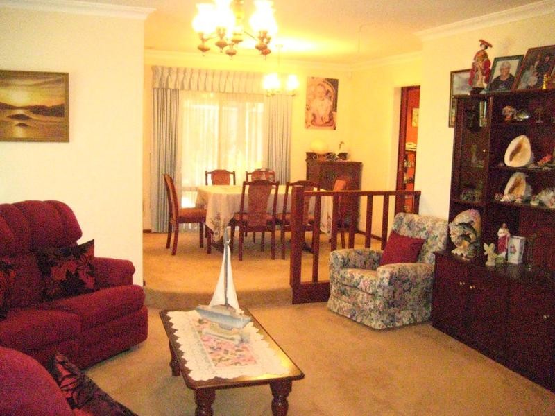 12 Marigold Place, Yangebup WA 6164